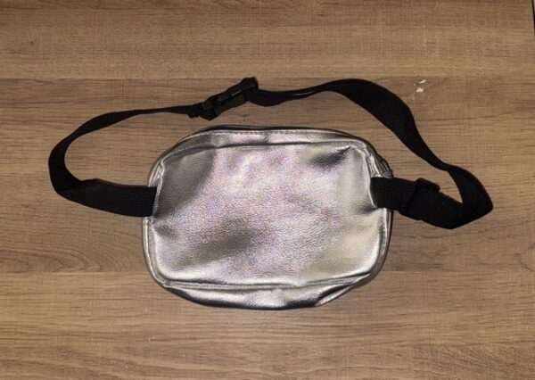 crossbody pouch