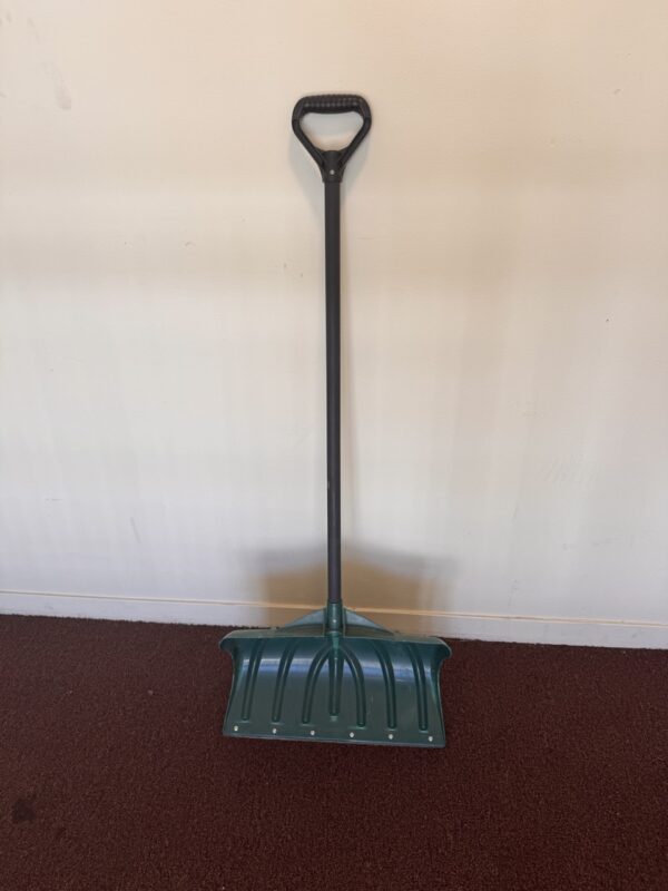 snow shovel