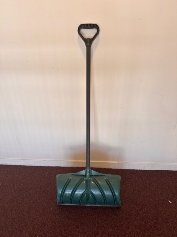 snow shovel