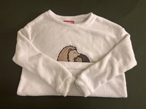 sweatshirt
