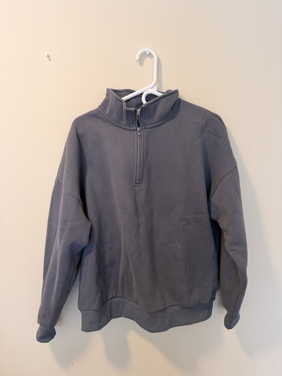 Warm Sweatshirt Warm Sweatshirt